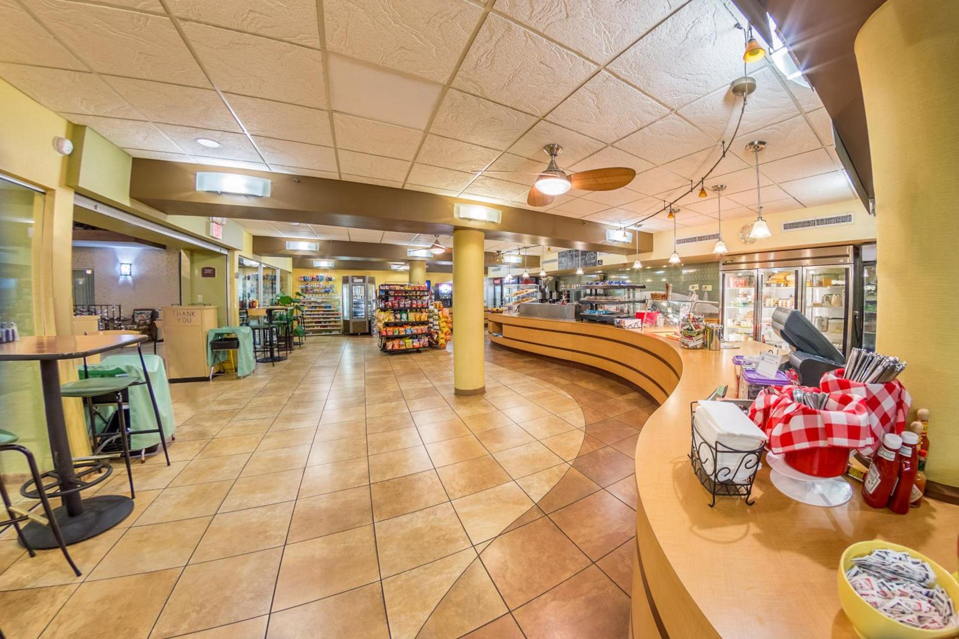 Holiday Inn Des Moines-Airport Conf Center by IHG photo 17