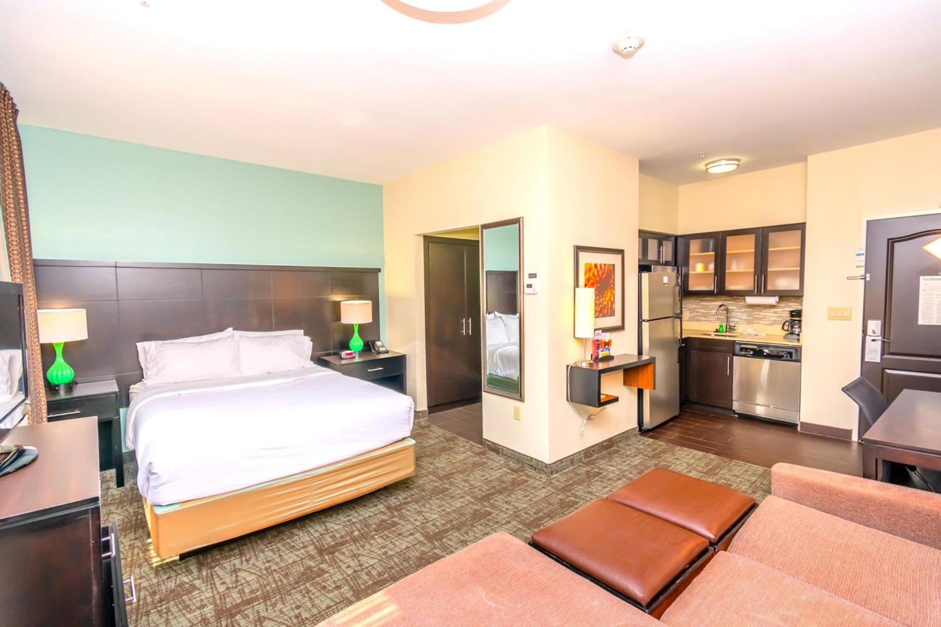 Staybridge Suites Houston - IAH Airport by IHG photo 54