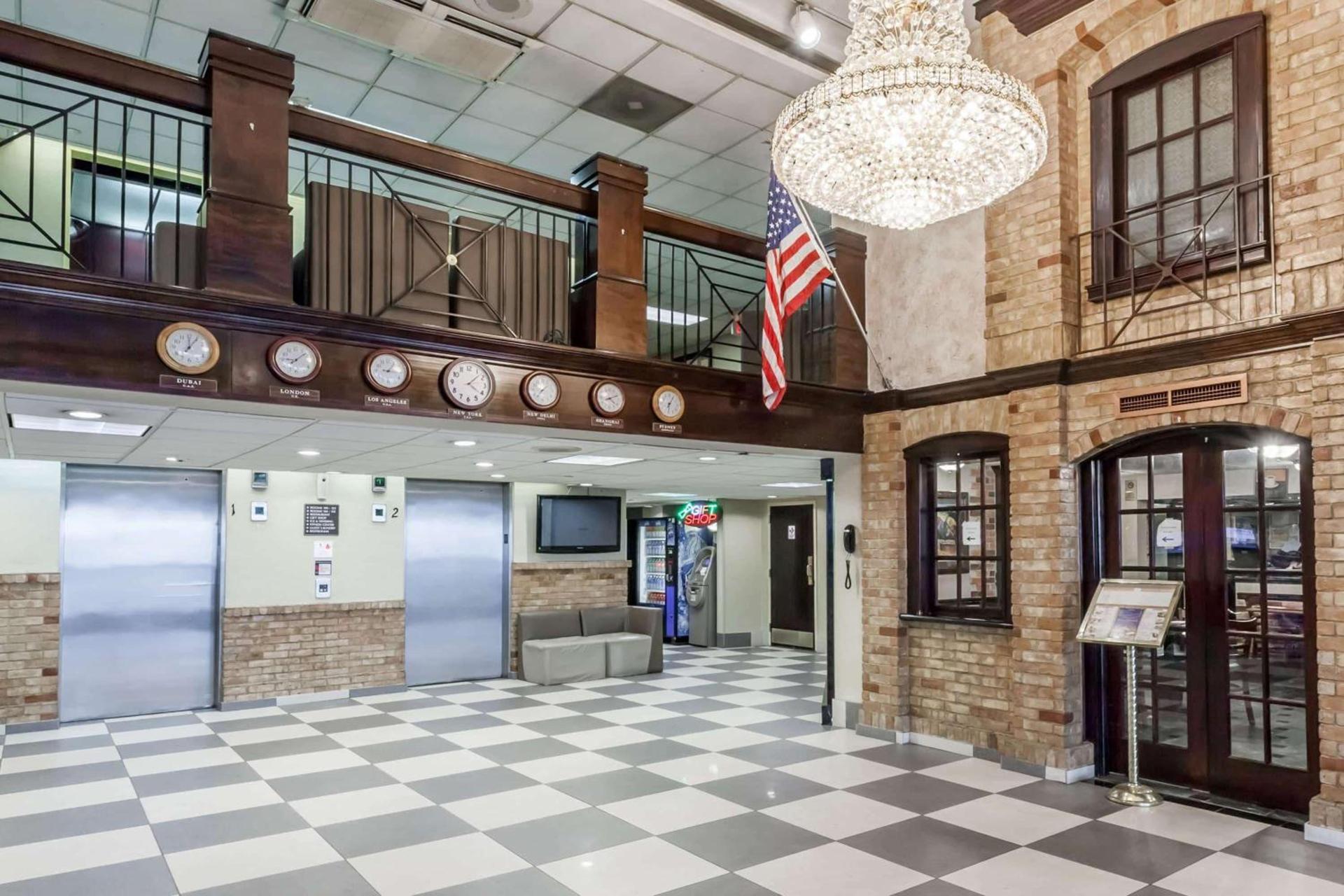 Howard Johnson by Wyndham Newark Airport photo 27