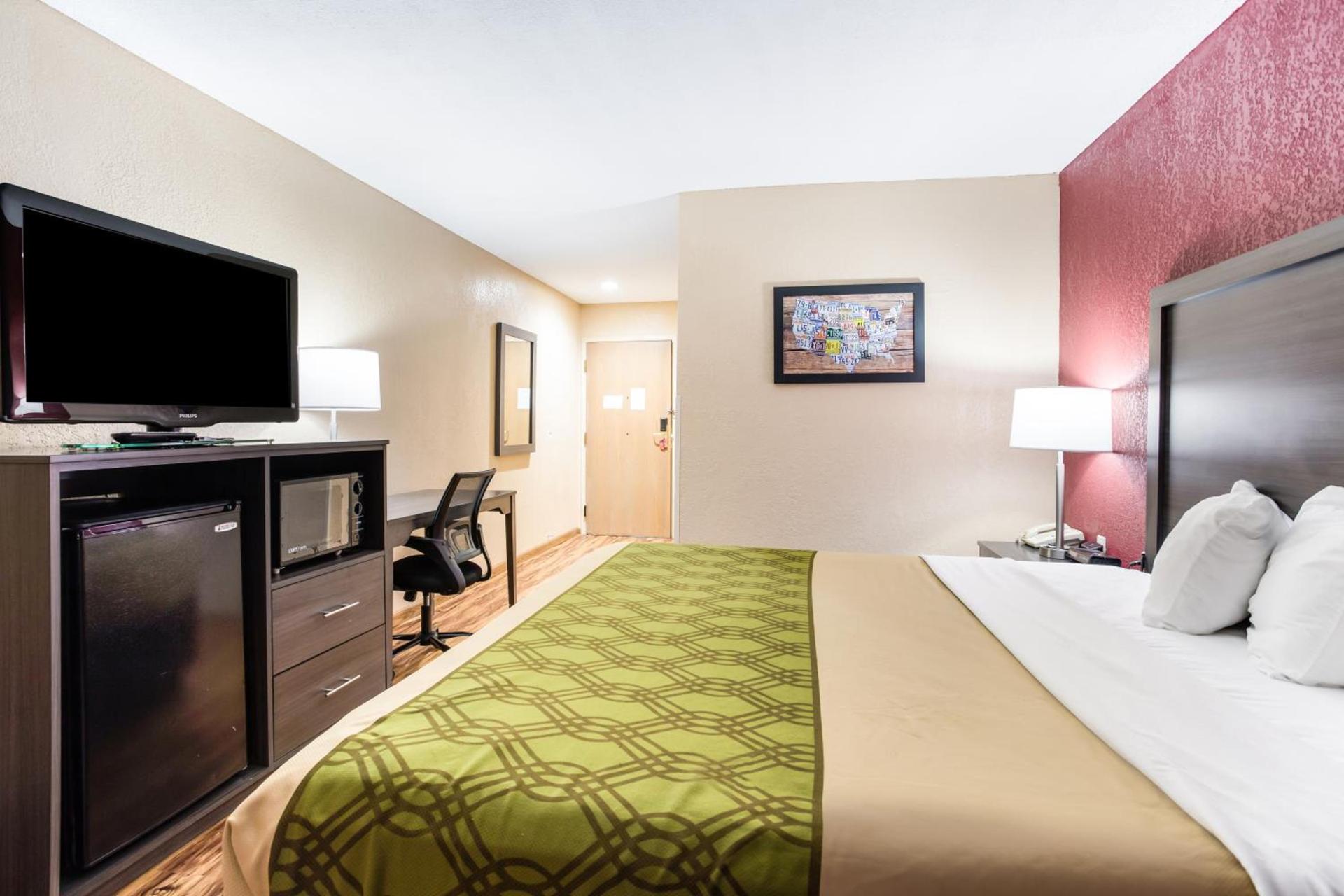 Econo Lodge Painted Post - Corning photo 17