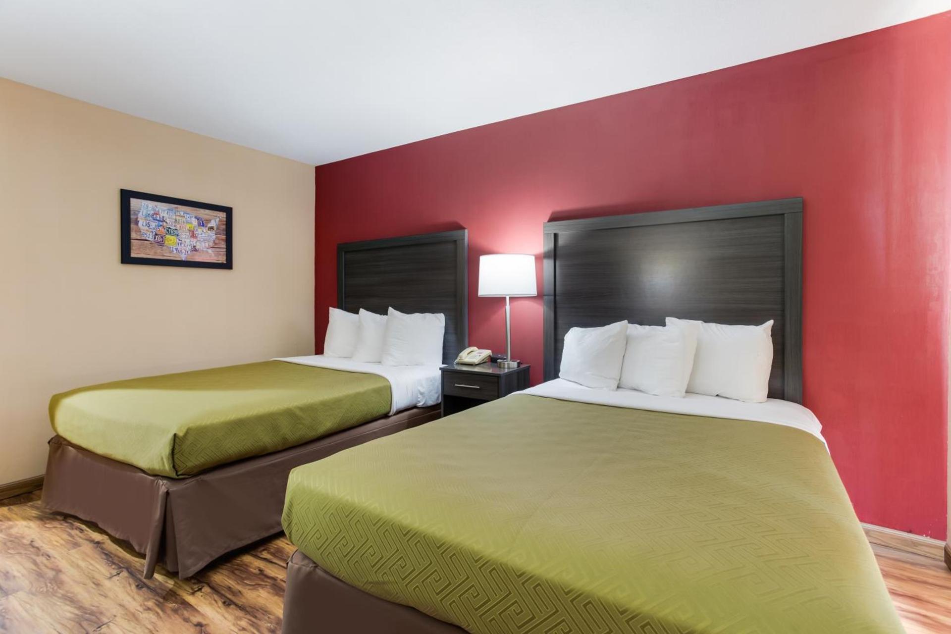 Econo Lodge Painted Post - Corning photo 7