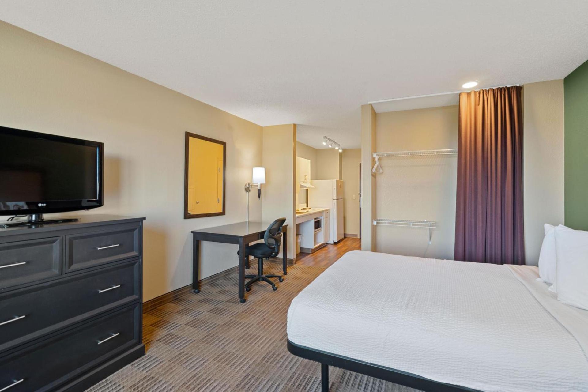 Extended Stay America Suites - Washington, DC - Springfield photo 70