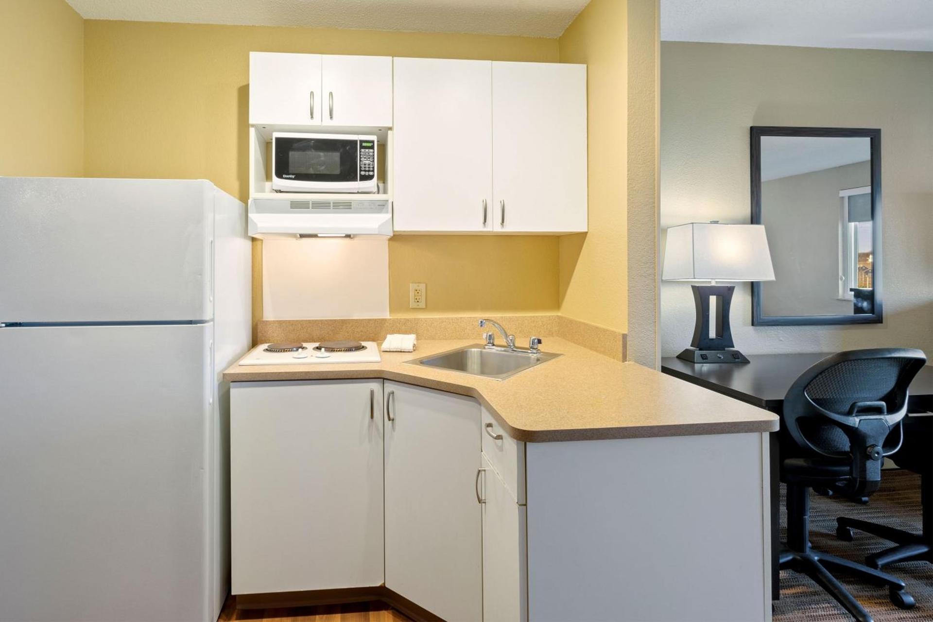 Extended Stay America Suites - Washington, DC - Springfield photo 59