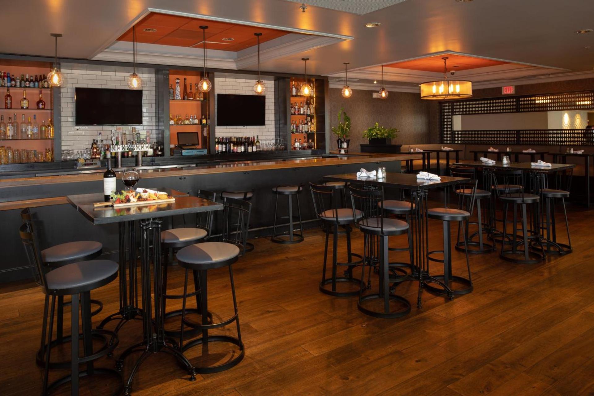 Crowne Plaza Costa Mesa Orange County by IHG photo 34