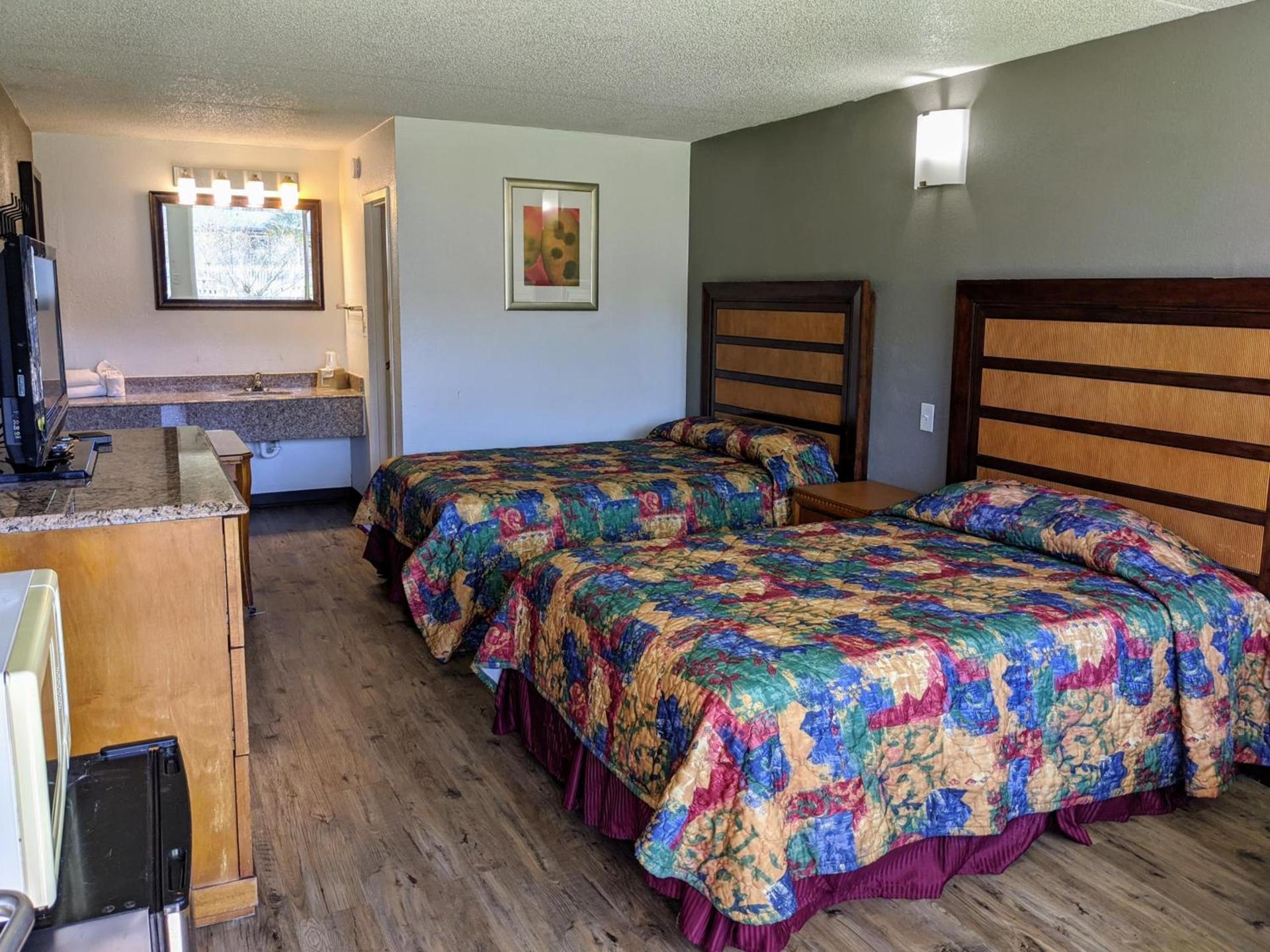 Garden Inn & Suites photo 4