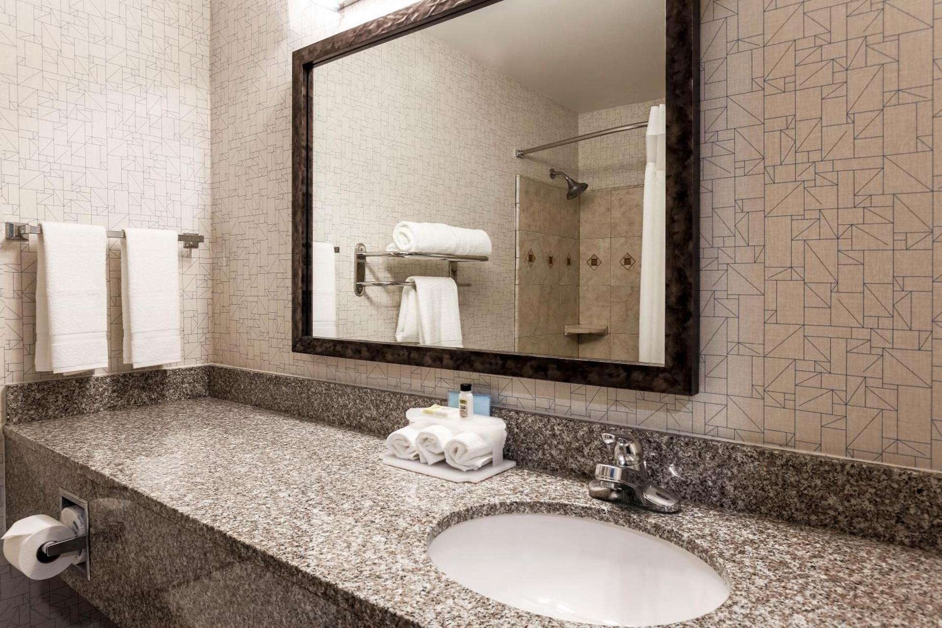 Holiday Inn Express Lancaster by IHG photo 31