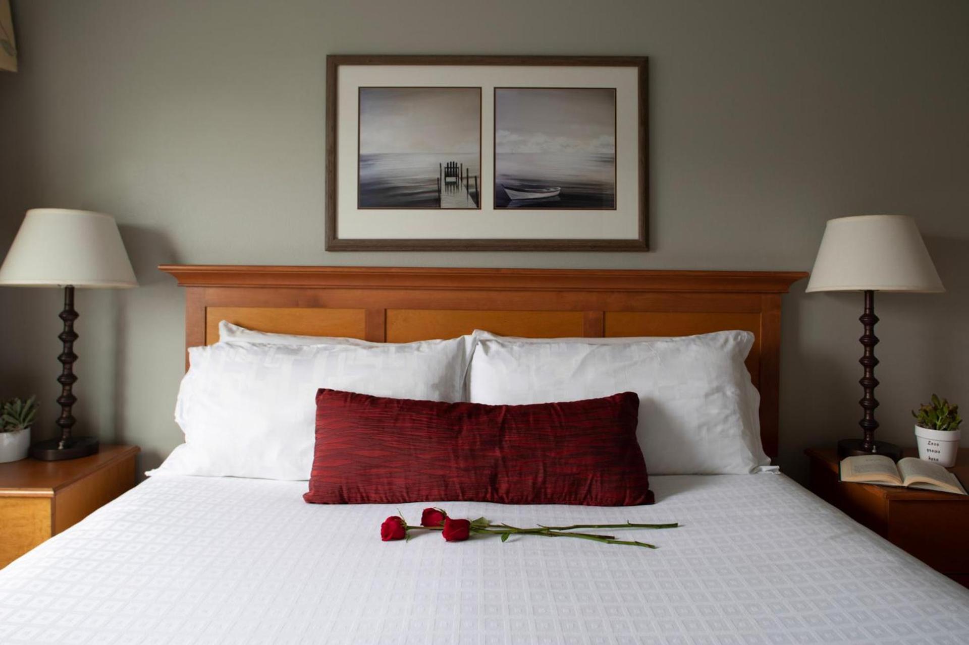 Rivertide Suites photo 19