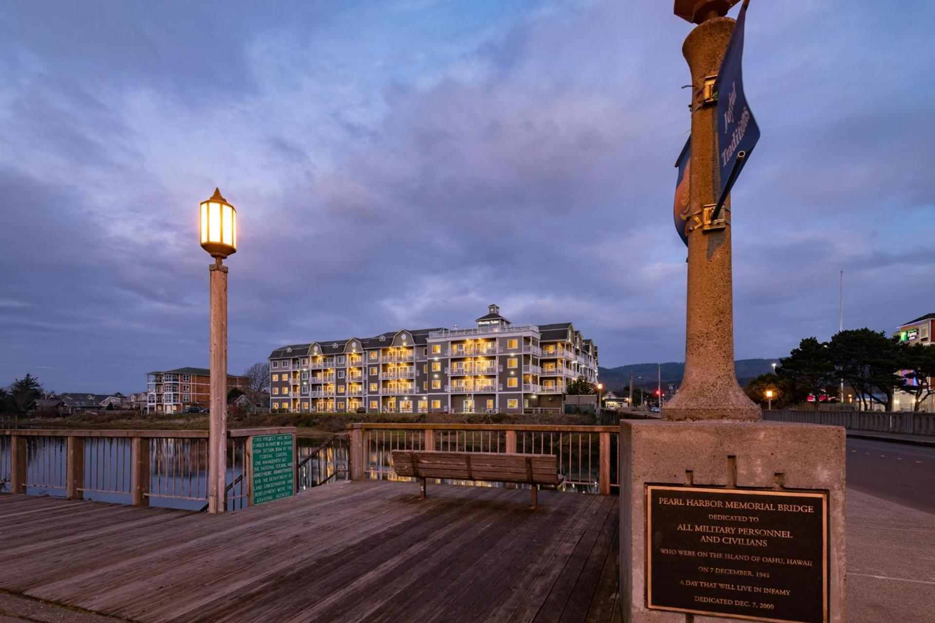 Rivertide Suites photo 2