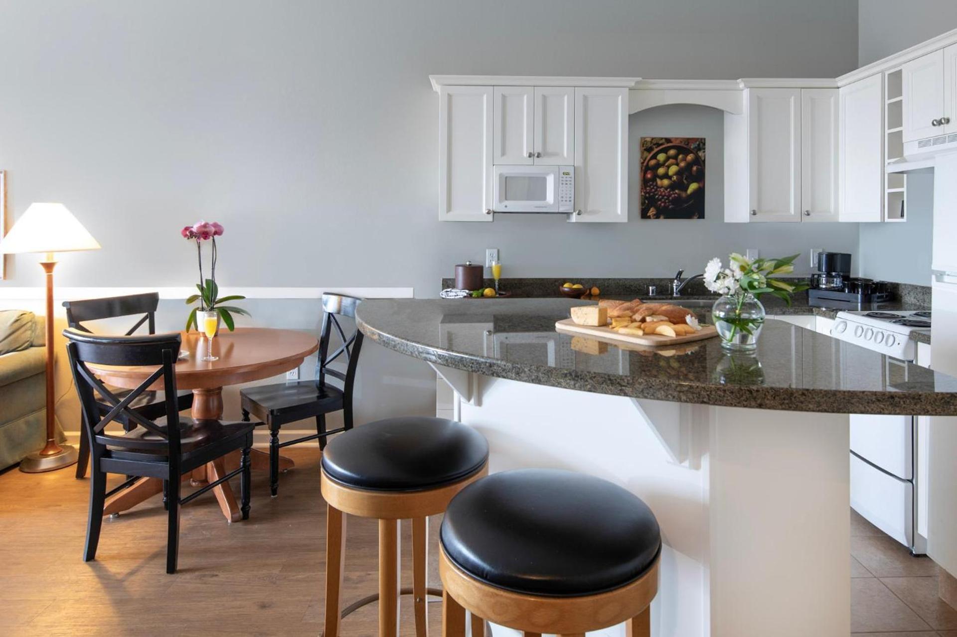 Rivertide Suites photo 21