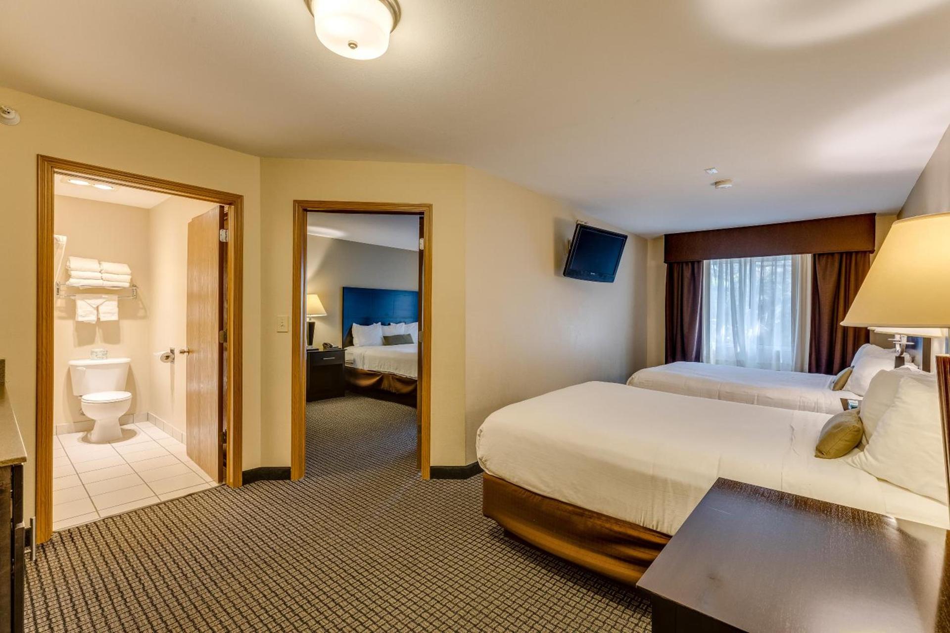 Best Western Lakewinds photo 54