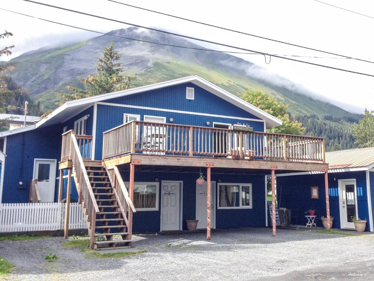 Sea Treasures Inn photo 2