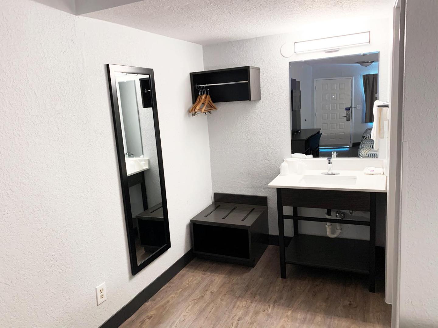 Motel 6-Amarillo, TX - Airport photo 30