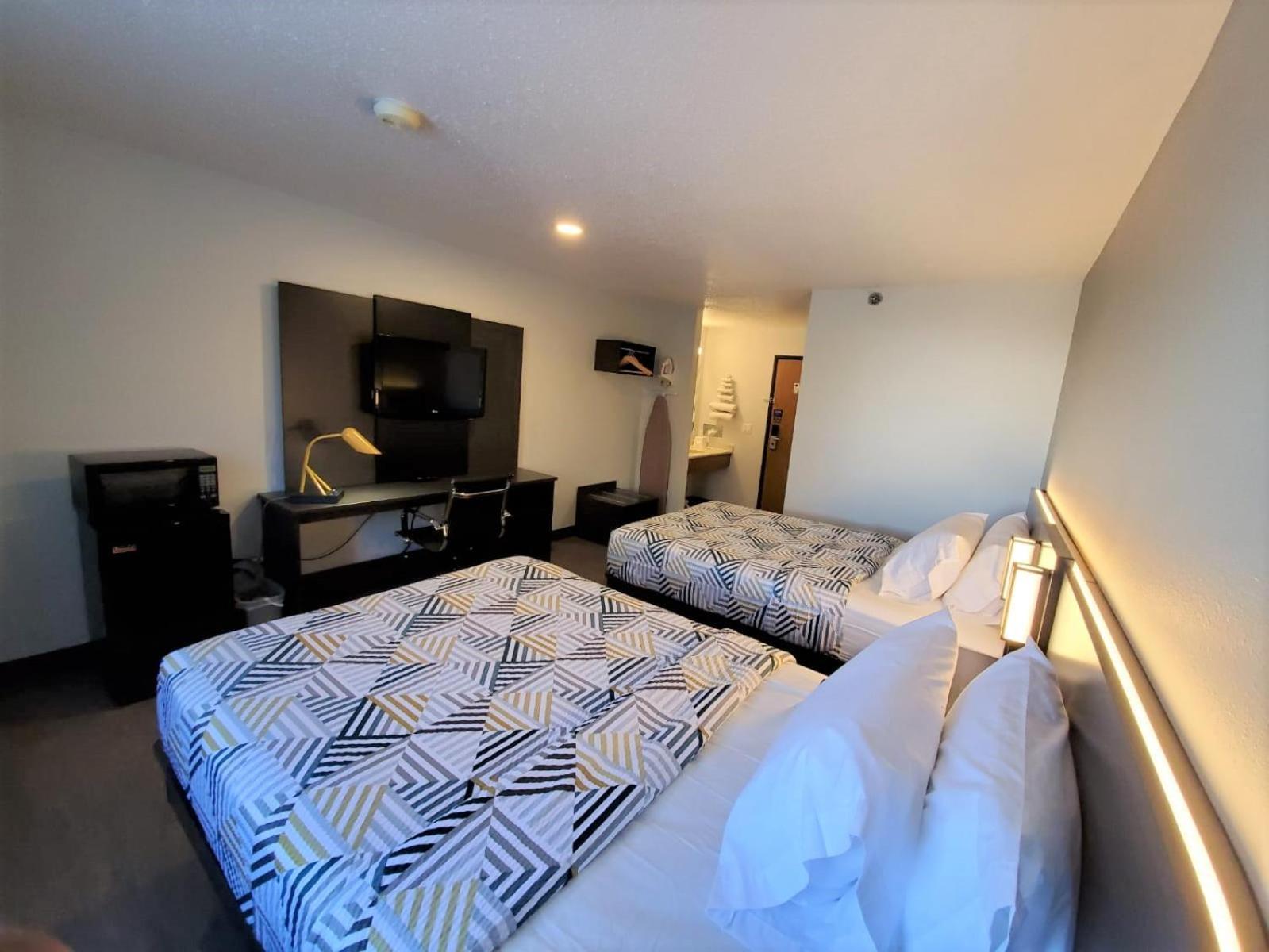 Motel 6-Kewanee, IL photo 51
