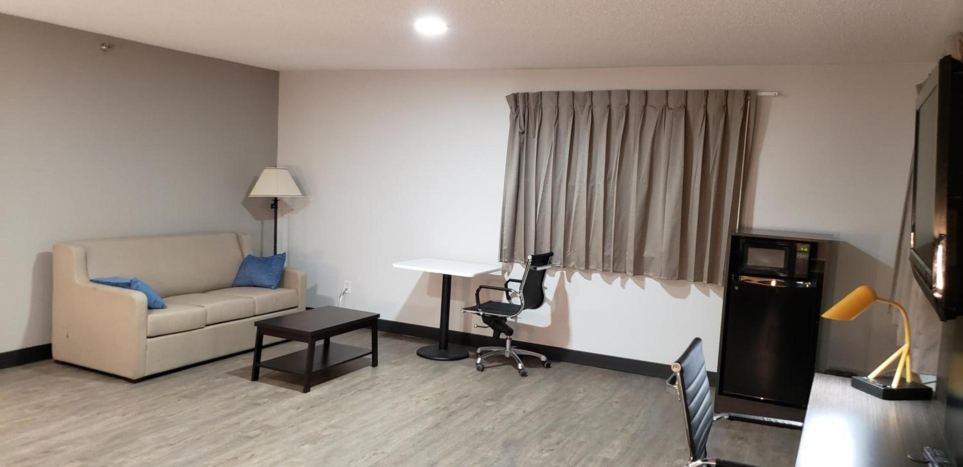 Motel 6-Kewanee, IL photo 44