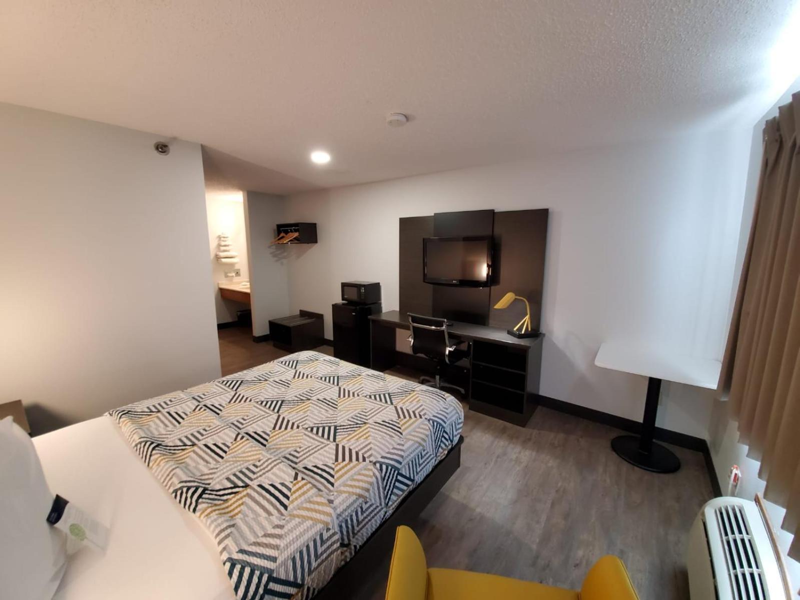 Motel 6-Kewanee, IL photo 55