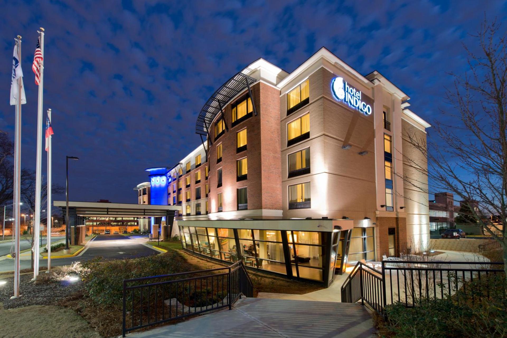 Hotel Indigo Atlanta Airport College Park by IHG photo 29
