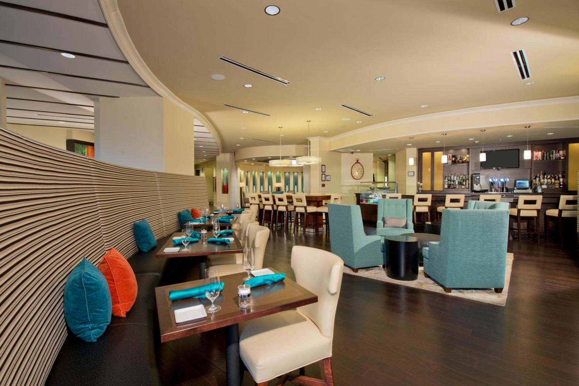Hotel Indigo Atlanta Airport College Park by IHG photo 12