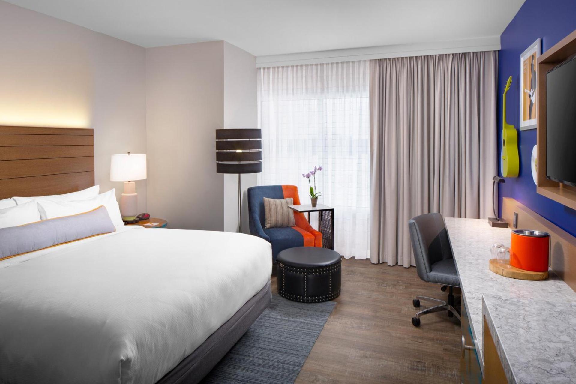 Hotel Indigo Gainesville-Celebration Pointe by IHG photo 27