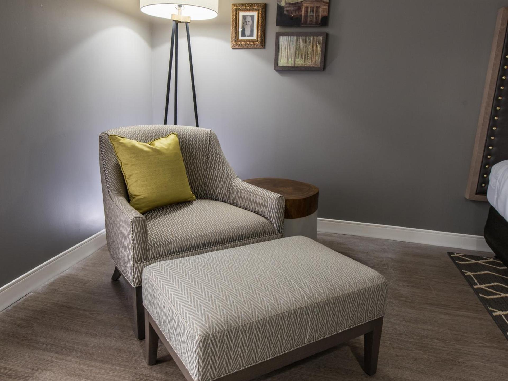 Hotel Indigo Hattiesburg by IHG photo 35