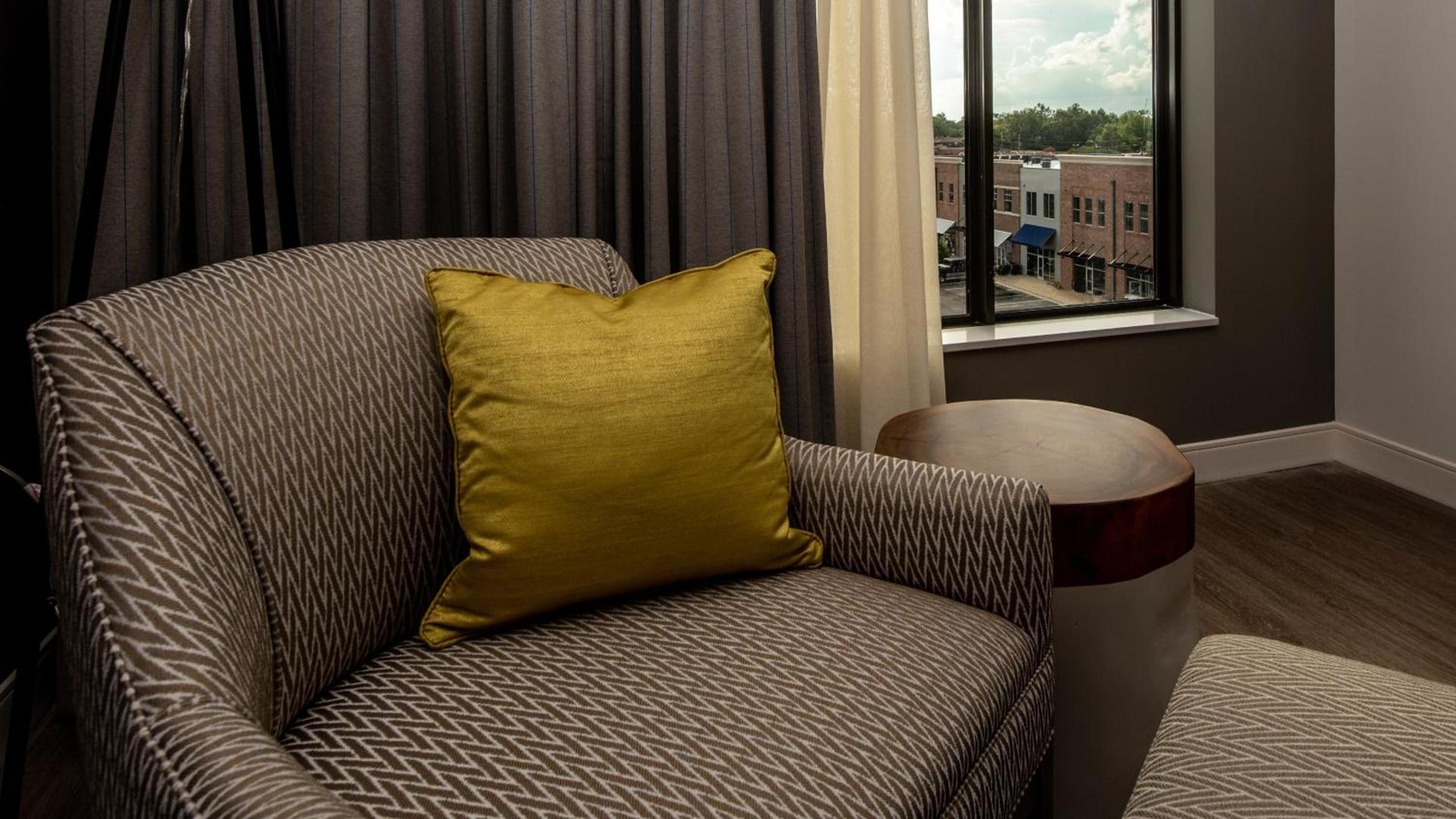 Hotel Indigo Hattiesburg by IHG photo 28