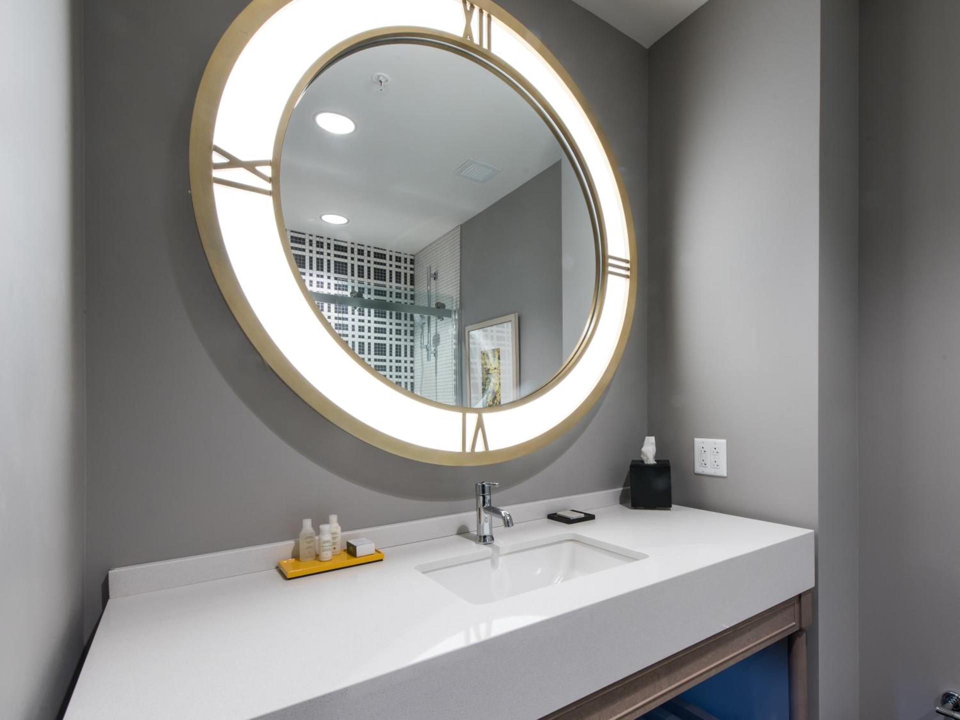 Hotel Indigo Hattiesburg by IHG photo 9