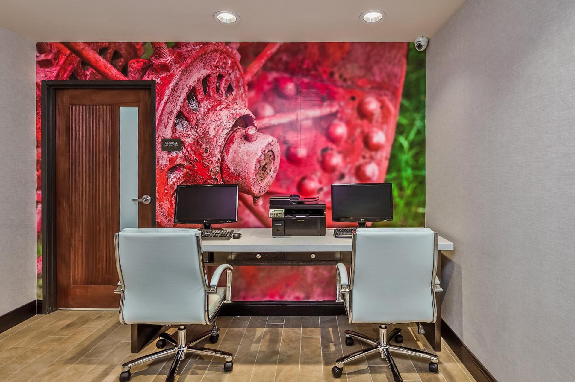 Hotel Indigo Anaheim by IHG photo 4
