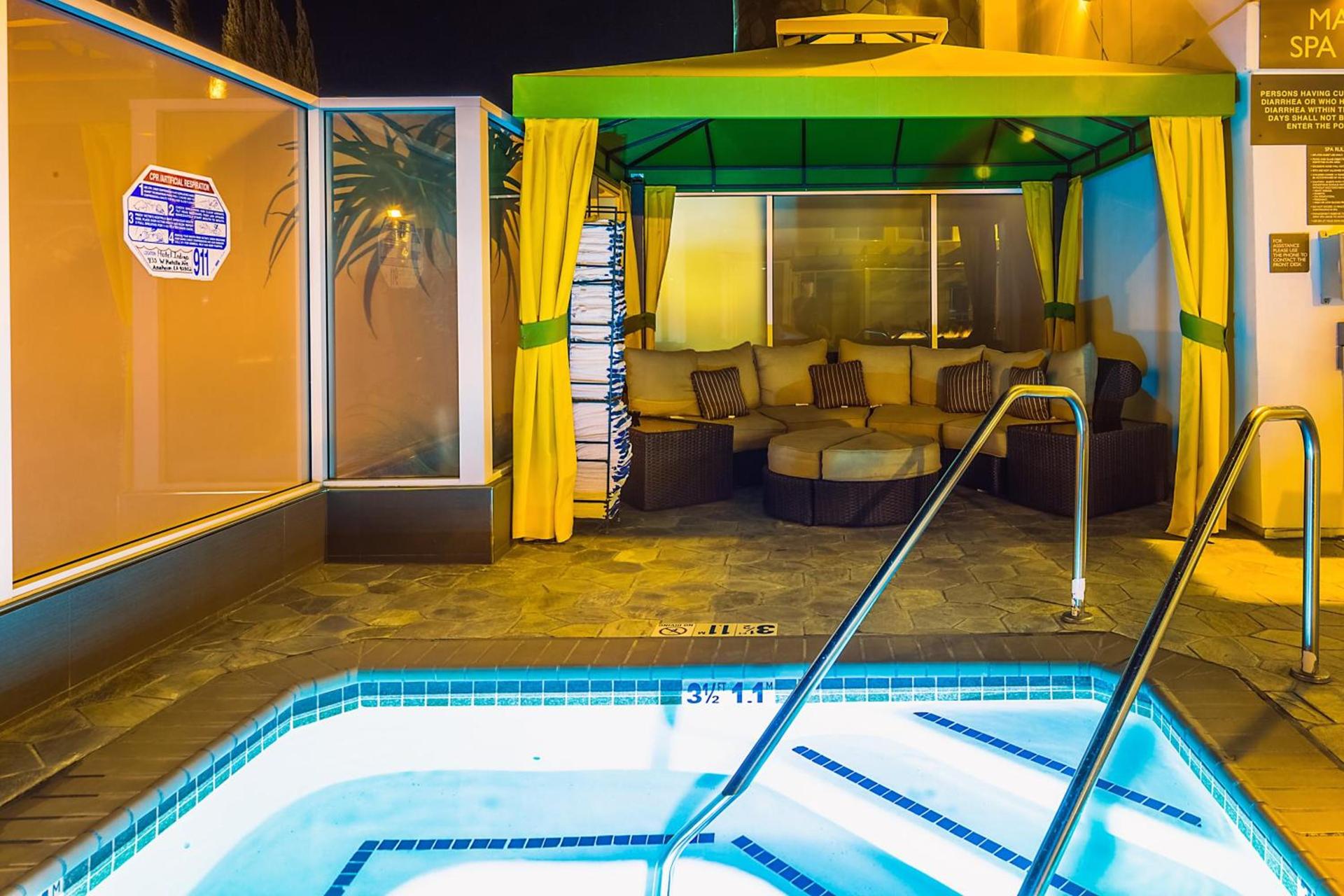 Hotel Indigo Anaheim by IHG photo 42