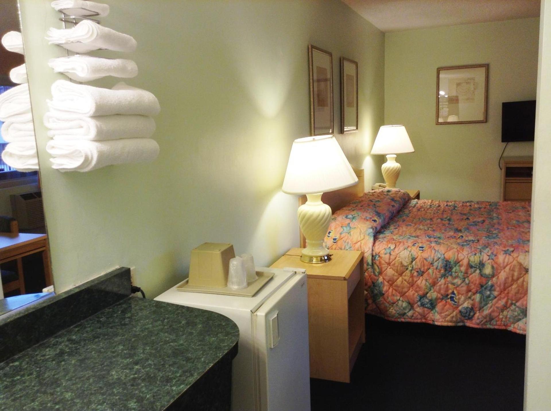 Seahorse Inn Manhattan Beach - LAX photo 11