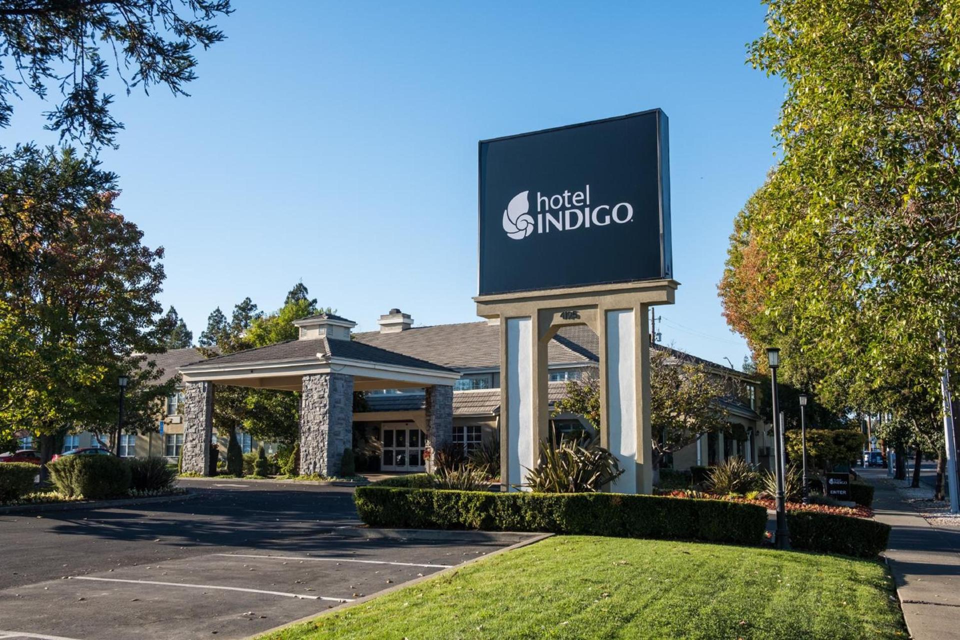 Hotel Indigo Napa Valley by IHG photo 40