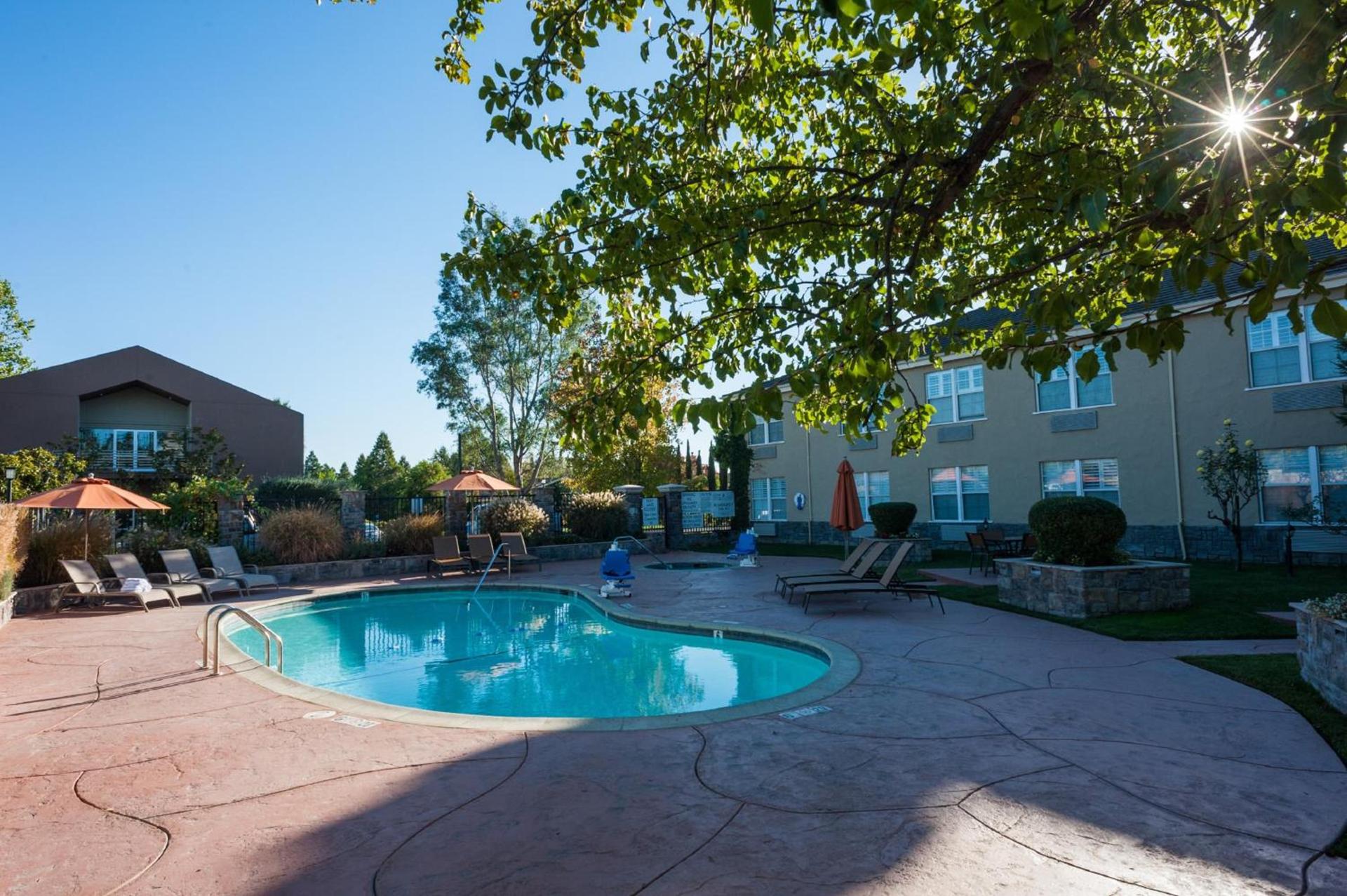 Hotel Indigo Napa Valley by IHG photo 47