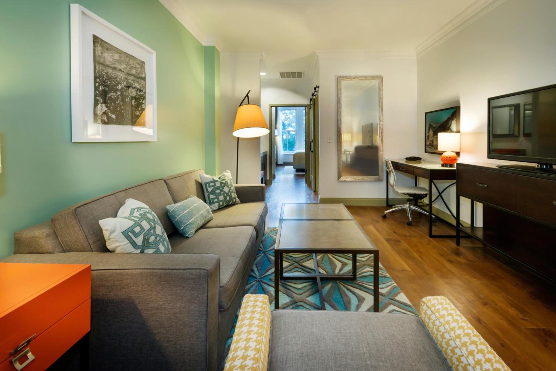 Hotel Indigo Savannah Historic District by IHG photo 73