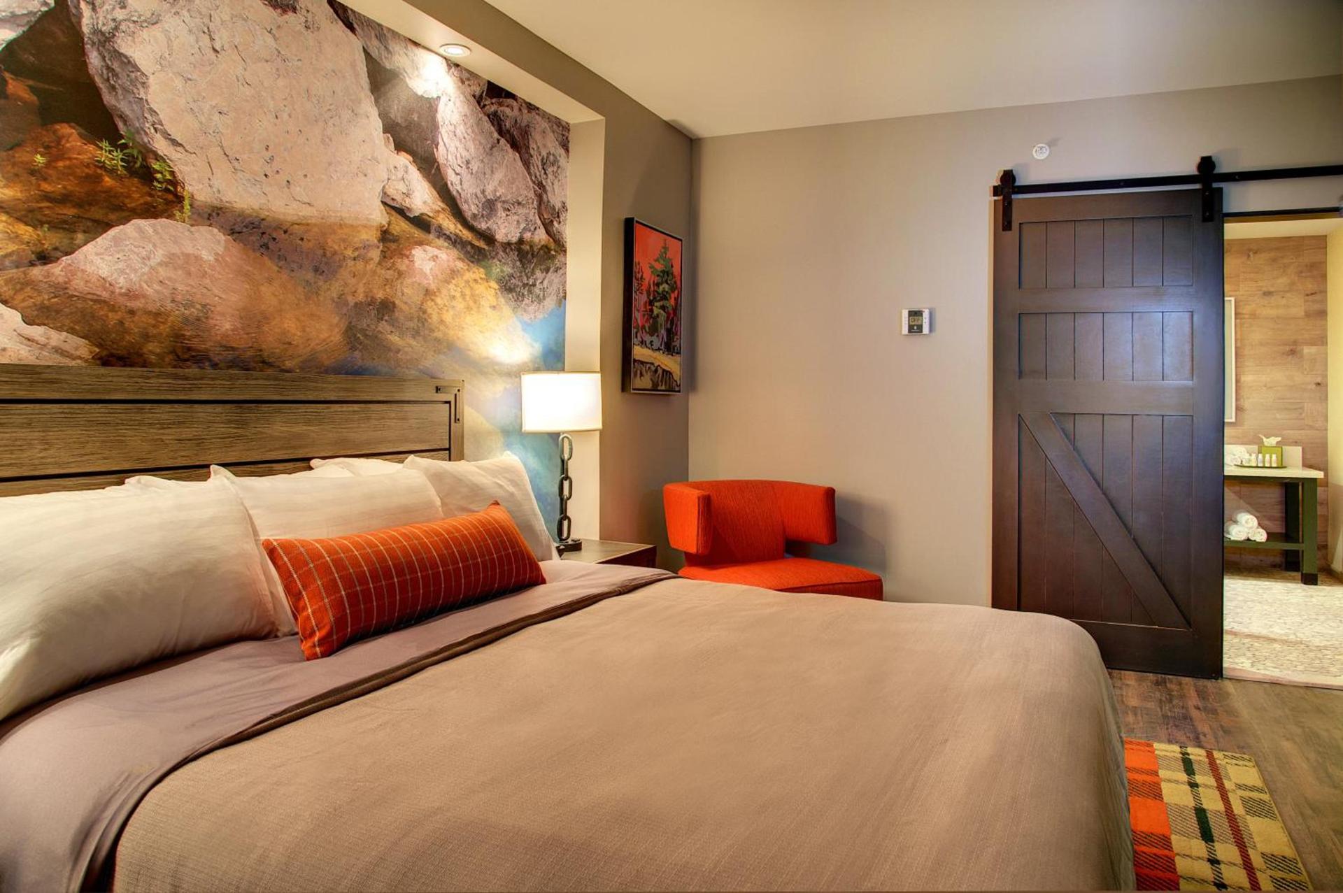 Hotel Indigo Traverse City by IHG photo 12