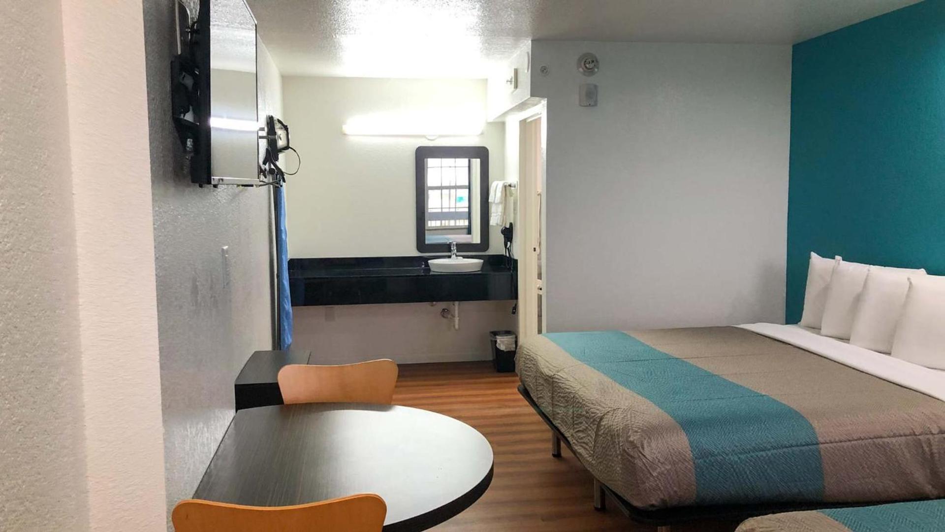Motel 6-Temple, TX photo 38