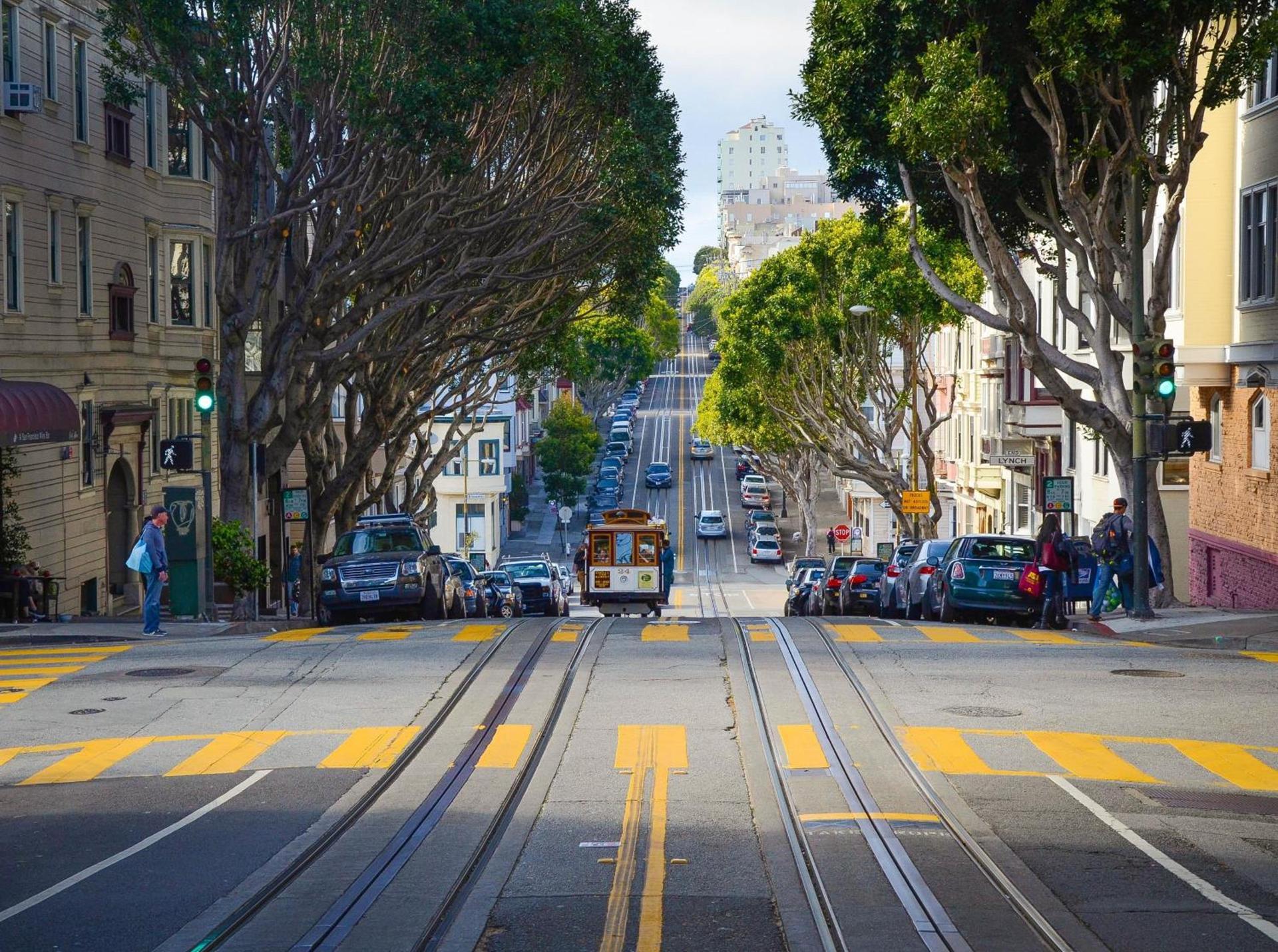 Holiday Inn San Francisco - Golden Gateway newly renovated with No Resort Fee photo 15