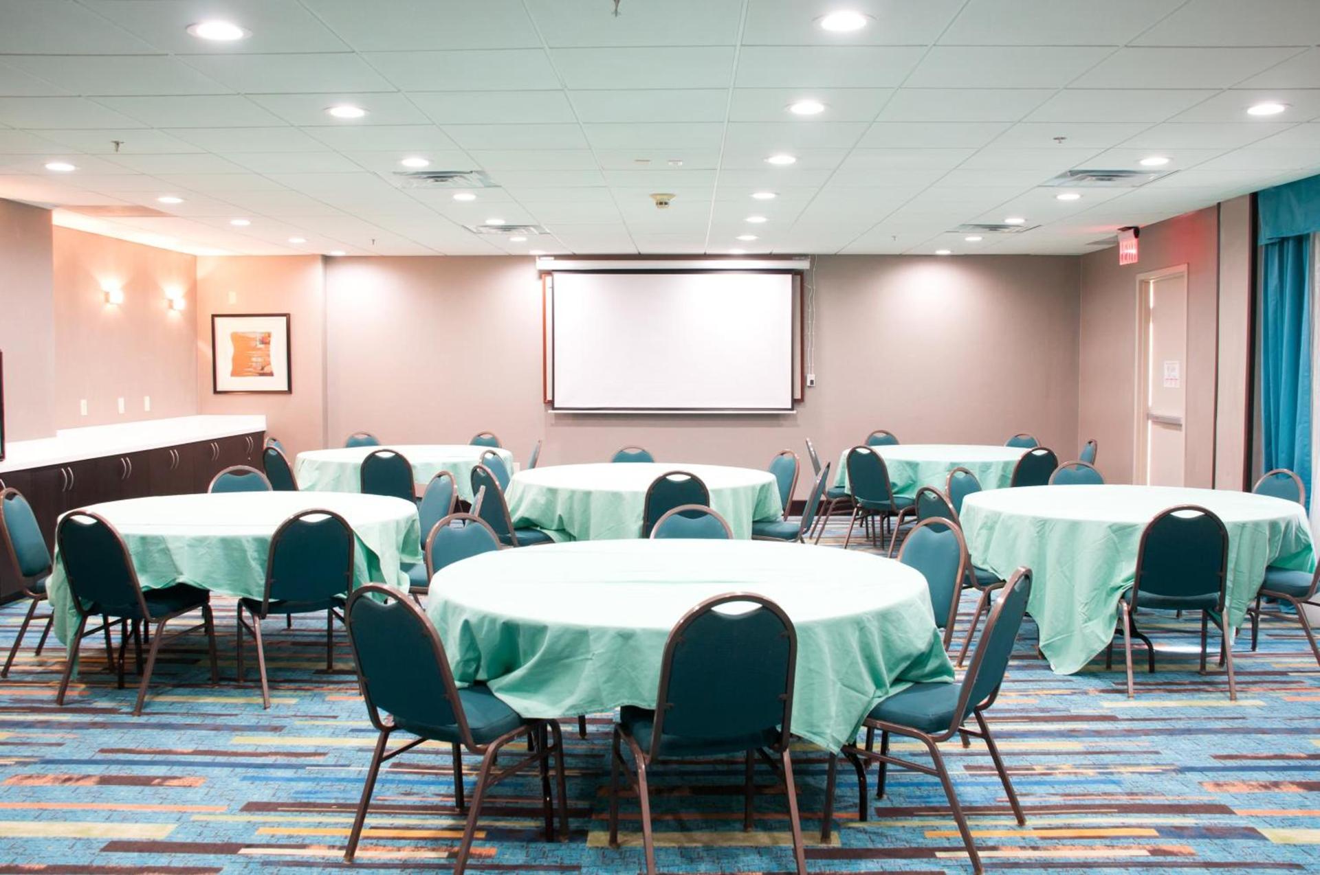 Holiday Inn Savannah South - I-95 Gateway by IHG photo 26