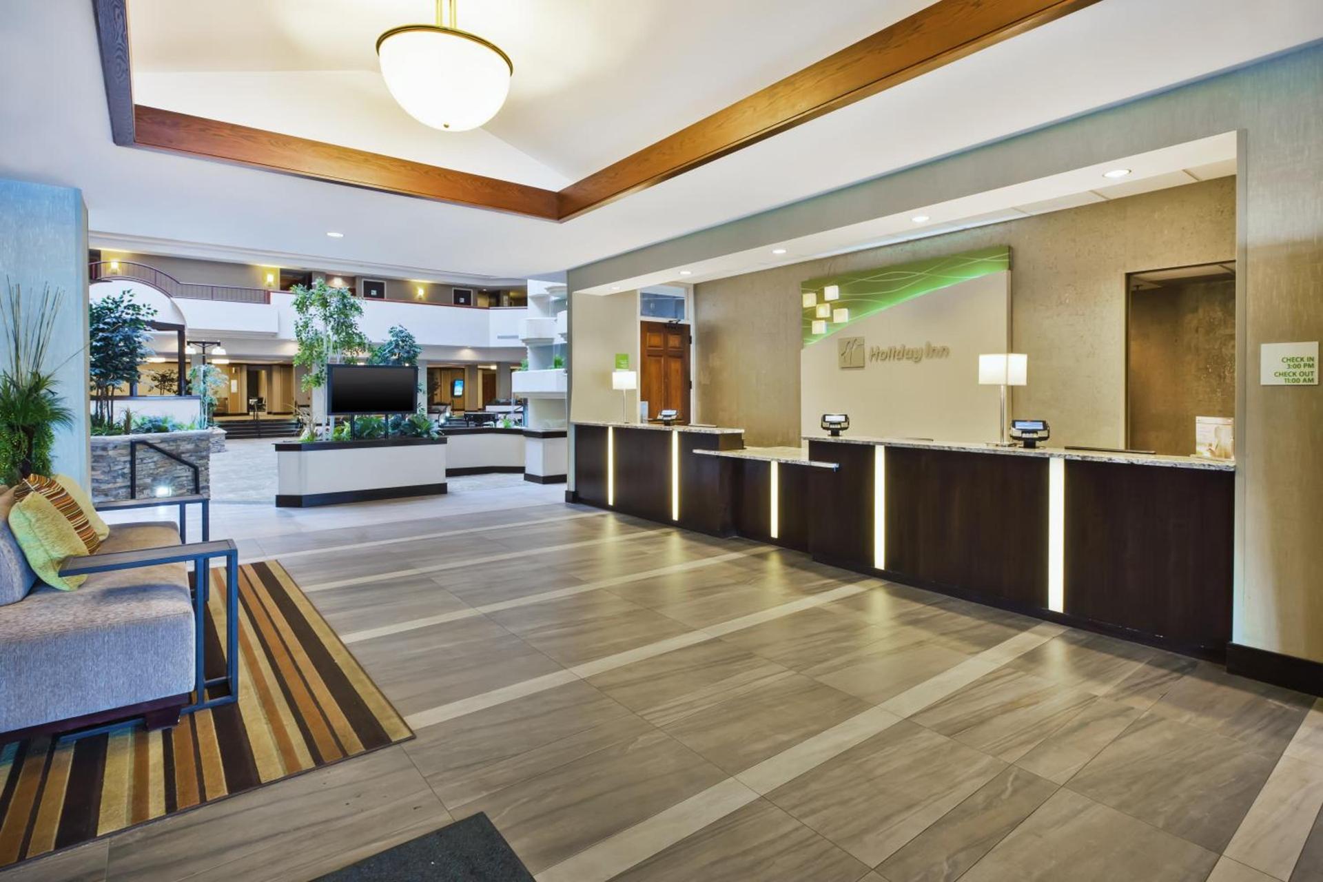 DoubleTree by Hilton Rapid City Downtown Convention Center photo 5