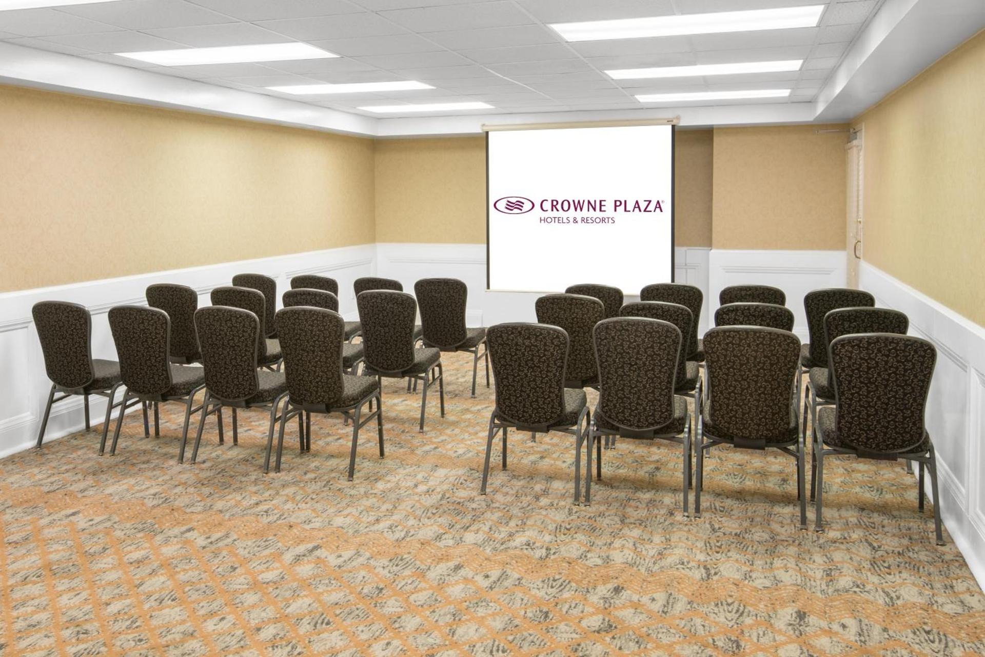 Crowne Plaza Resort Asheville by IHG photo 40