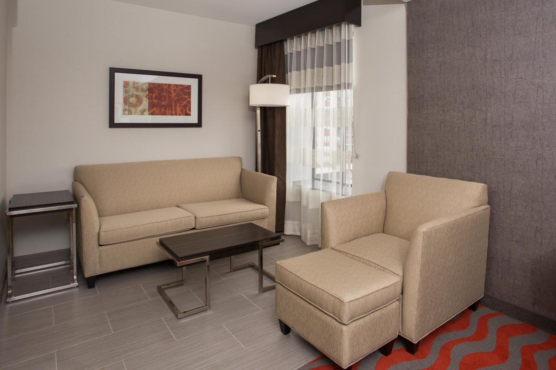 Holiday Inn Express - Springfield Downtown by IHG photo 29