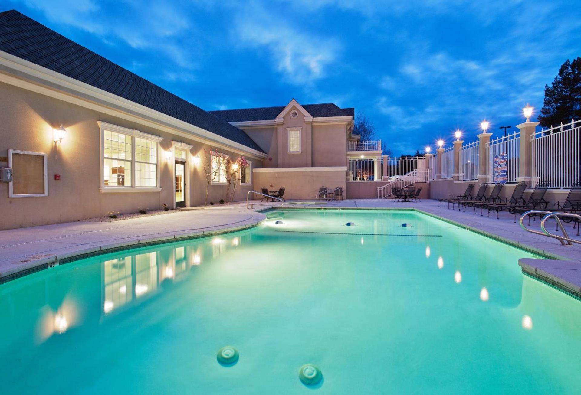 Holiday Inn Redding by IHG photo 22