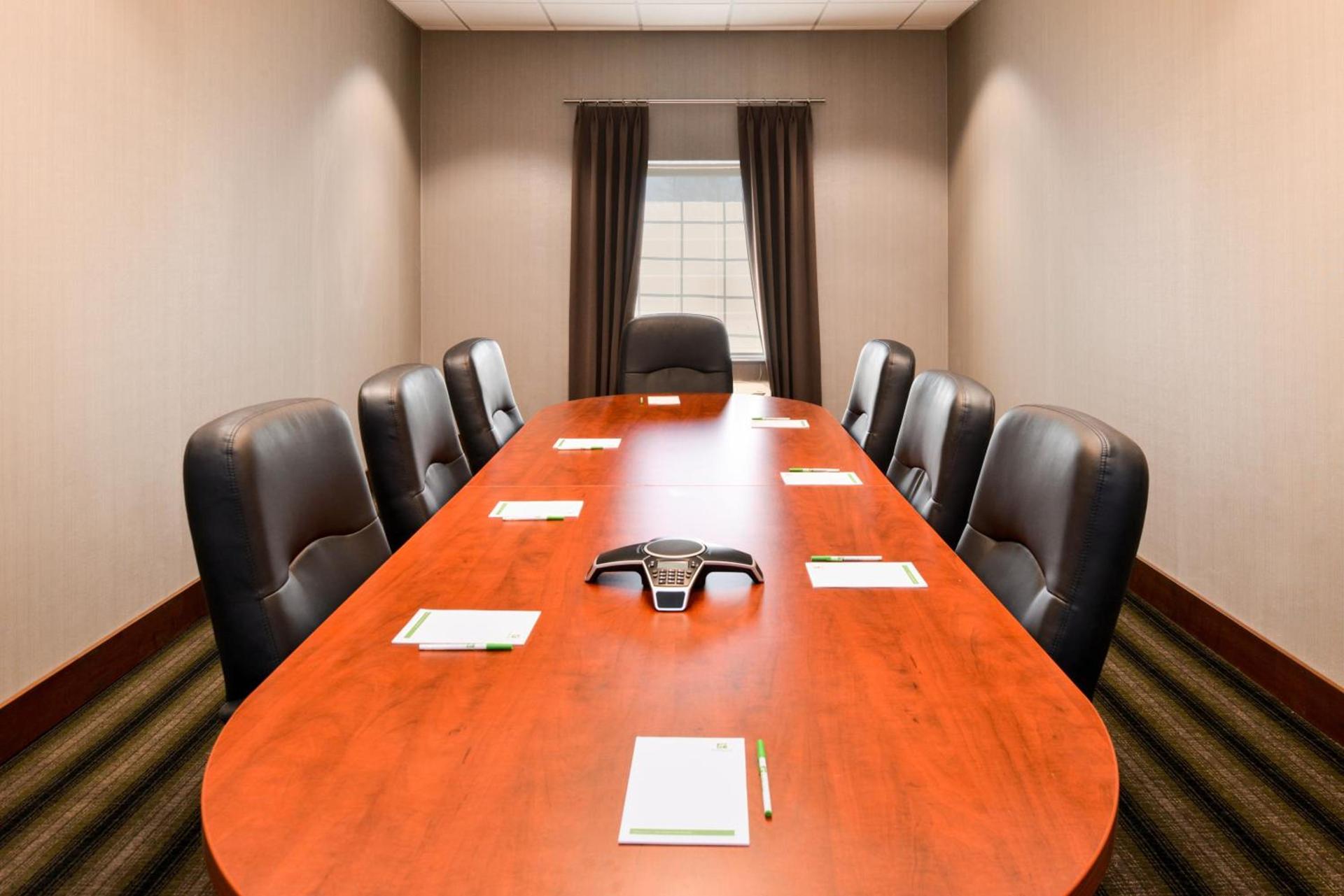 Holiday Inn Poplar Bluff by IHG photo 31