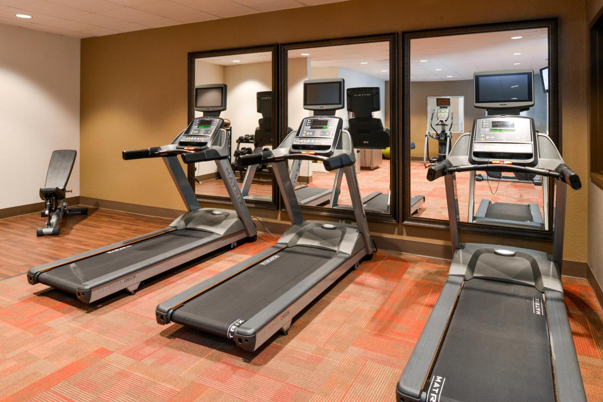 Holiday Inn Poplar Bluff by IHG photo 20