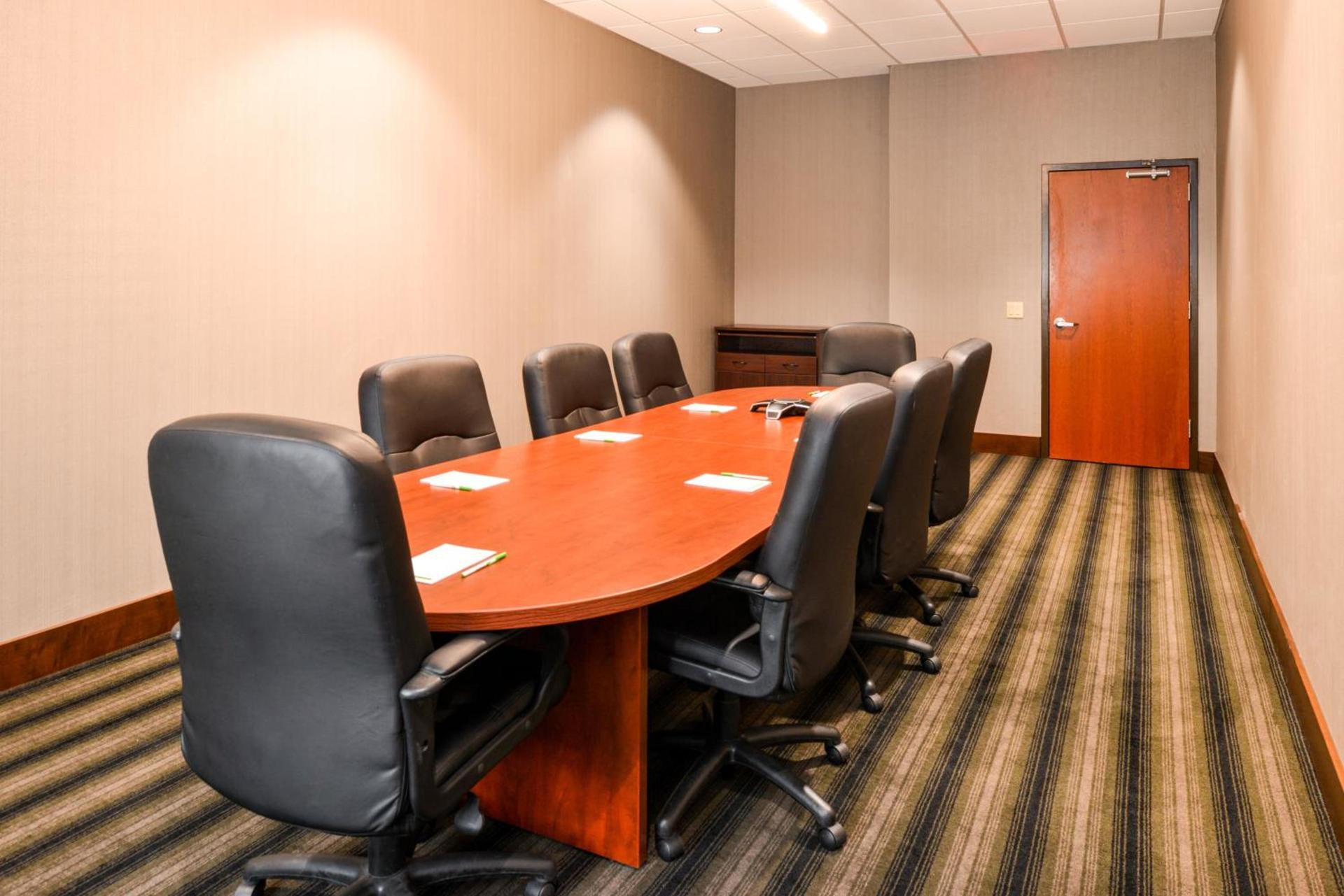 Holiday Inn Poplar Bluff by IHG photo 21