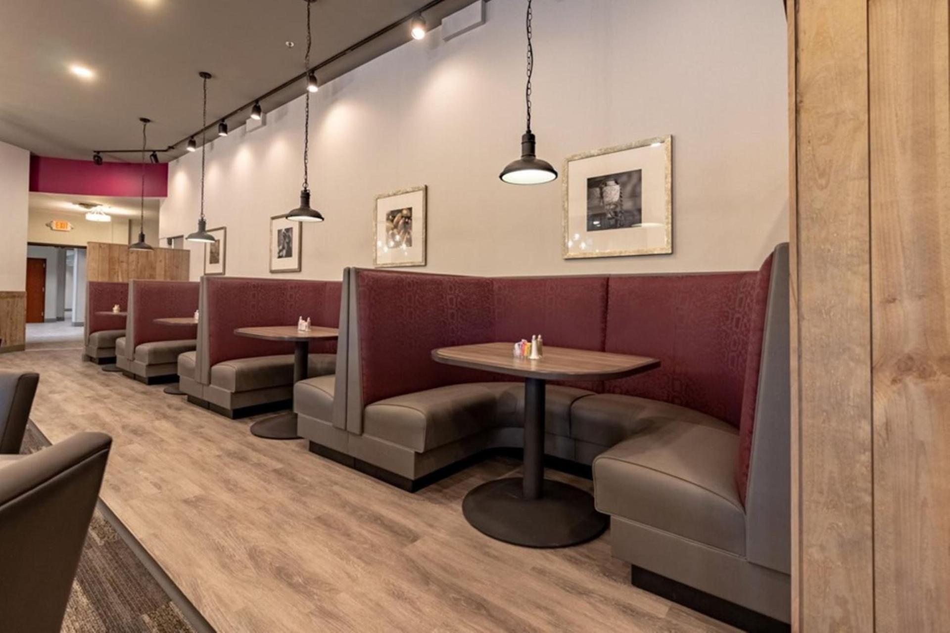 Holiday Inn Poplar Bluff by IHG photo 50