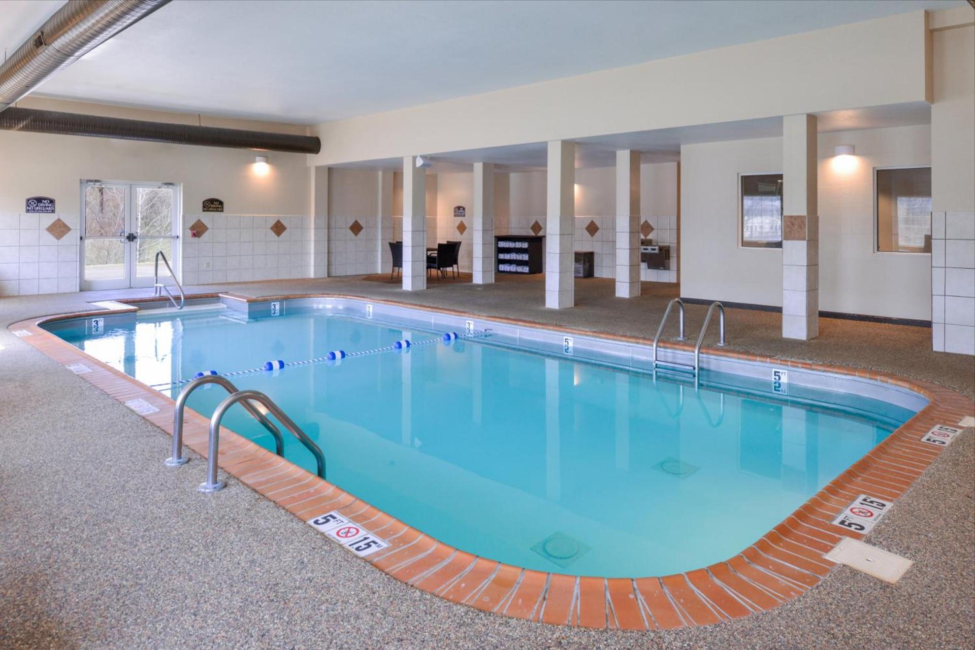 Holiday Inn Poplar Bluff by IHG photo 57
