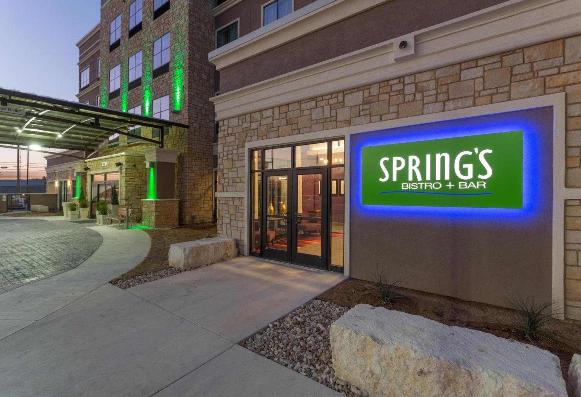 Holiday Inn San Marcos Convention Center by IHG photo 37