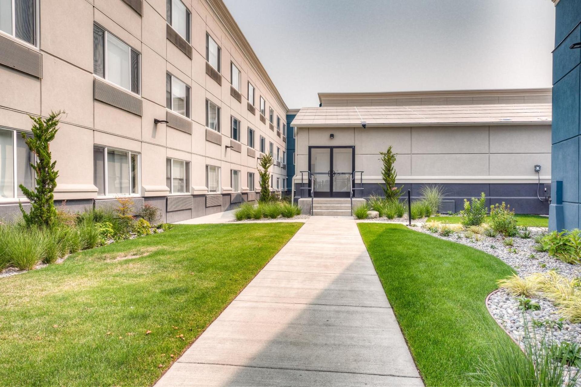 Holiday Inn Tacoma Mall by IHG photo 12