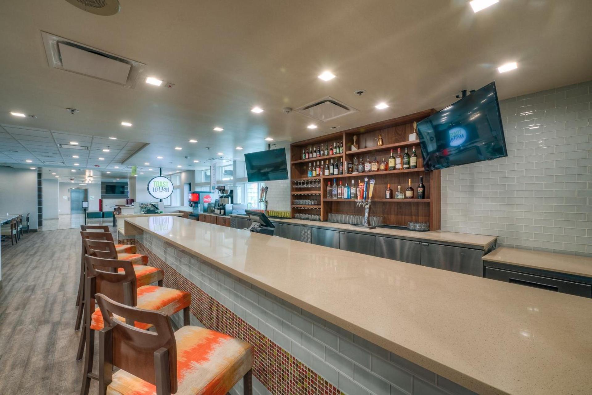 Holiday Inn Tacoma Mall by IHG photo 38