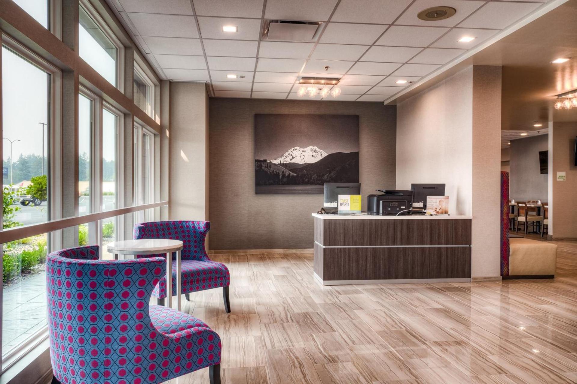 Holiday Inn Tacoma Mall by IHG photo 17