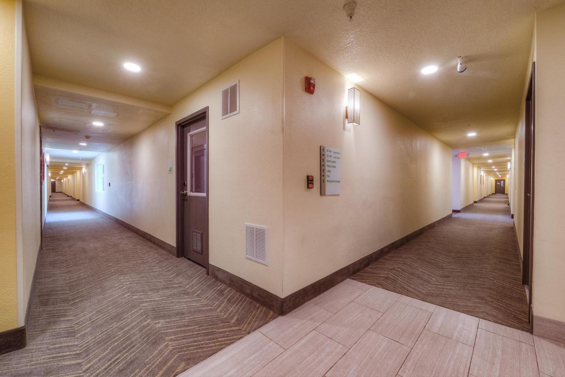 Holiday Inn Tacoma Mall by IHG photo 10
