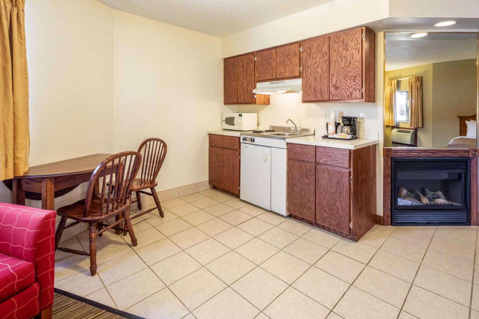 Quality Inn Keystone near Mount Rushmore photo 32